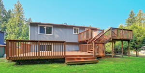 Which is Best for your Deck: Wood or Composite?
