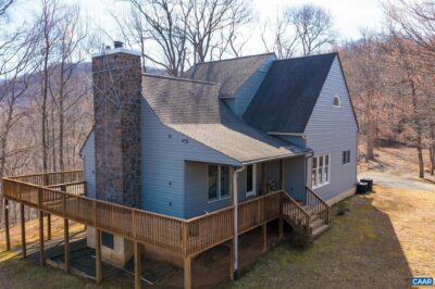 330 Eades Ln