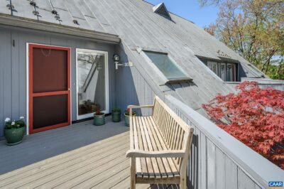 303 Nw 2nd St