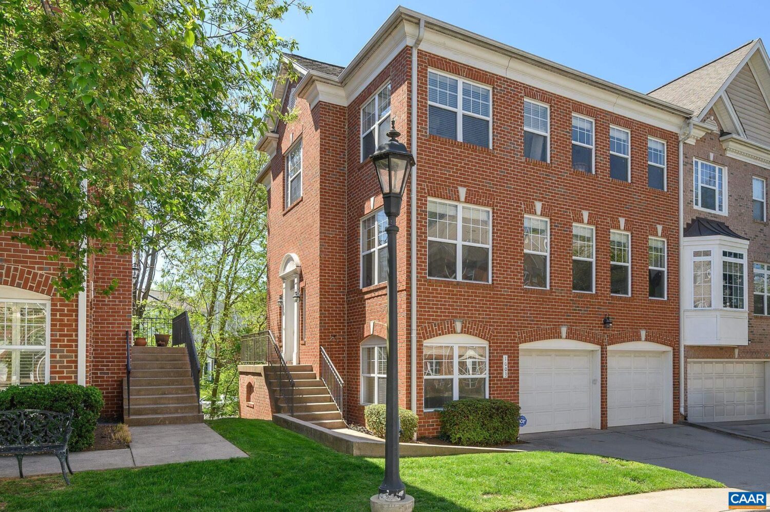 1003 Glenwood Station Ln