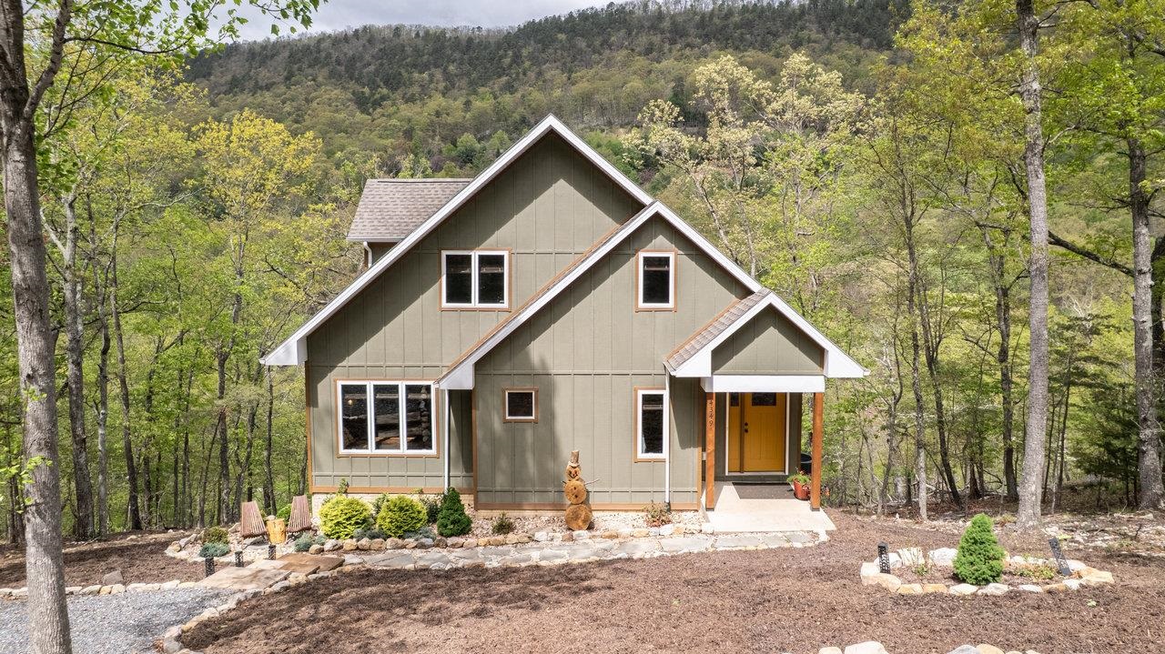 4349 Palmer Rd