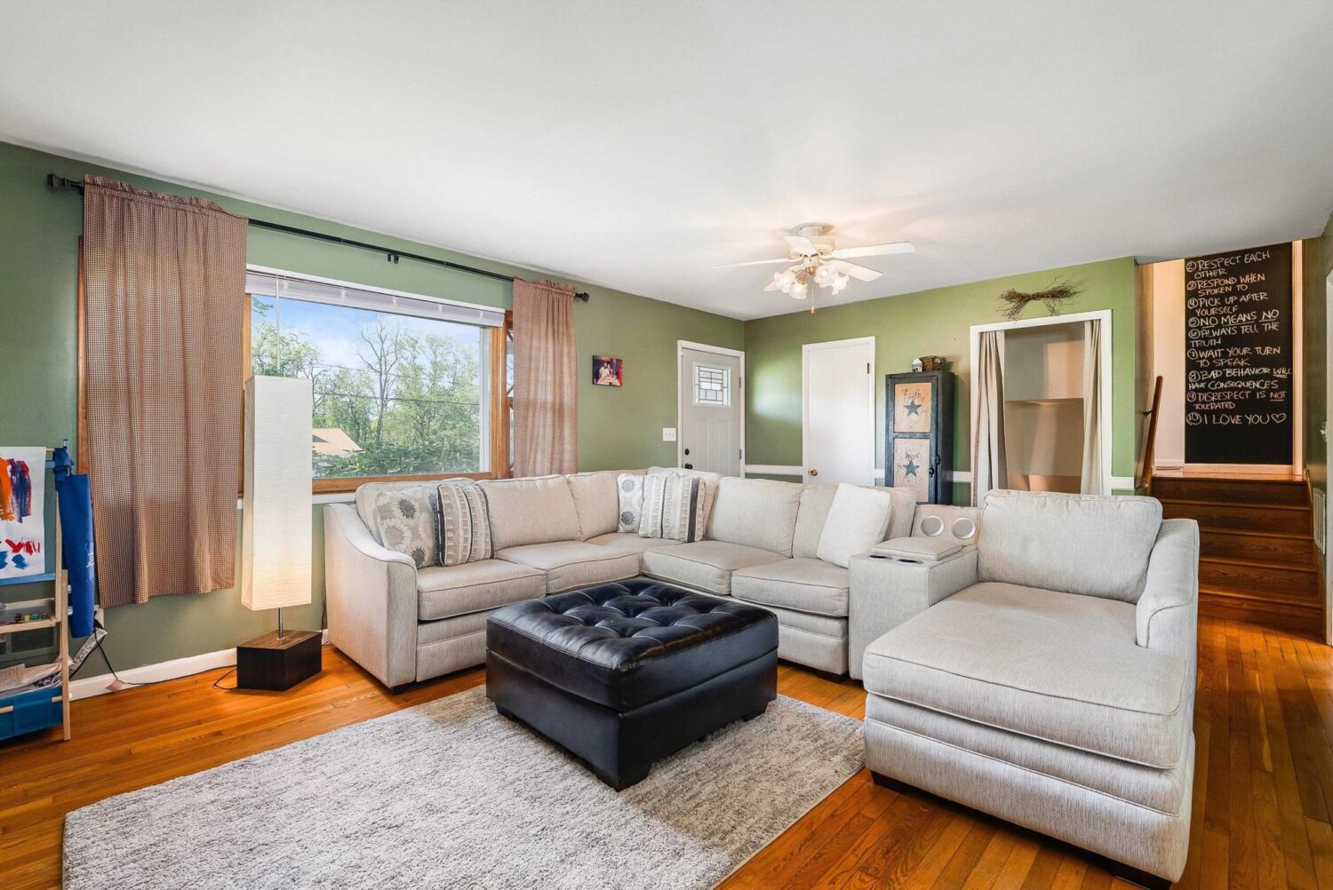 135 Sunset Dr