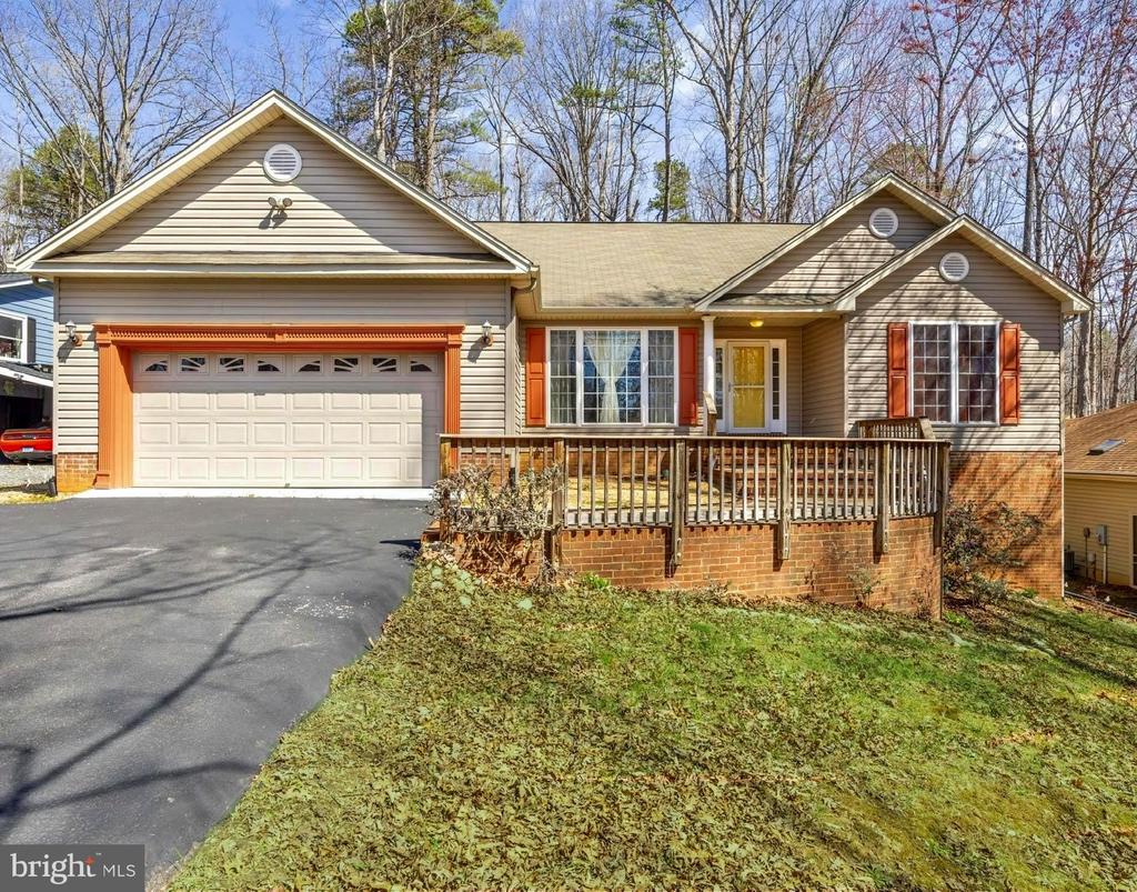 203 Birdie Rd