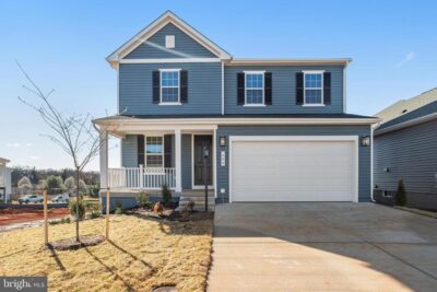 604 Clover Ln