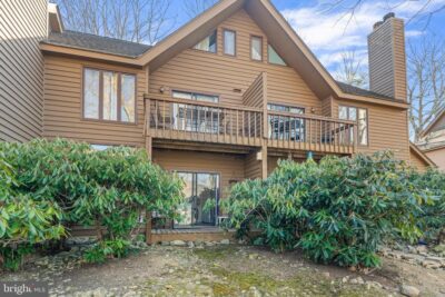 752 Laurelwood