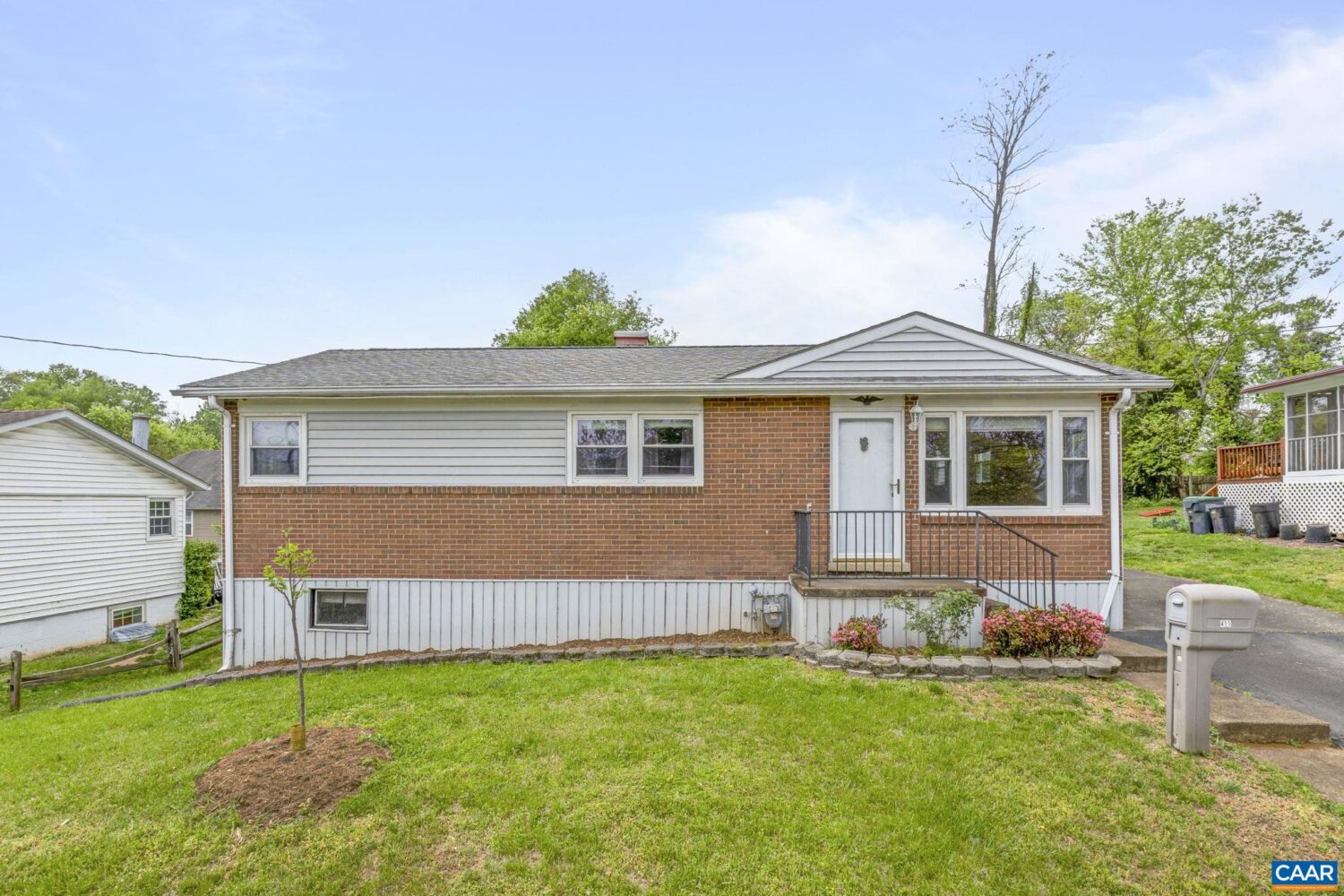 411 Fairway Ave