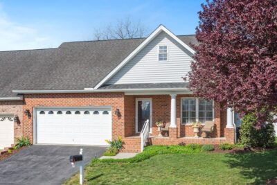 521 Hickory Grove Cir