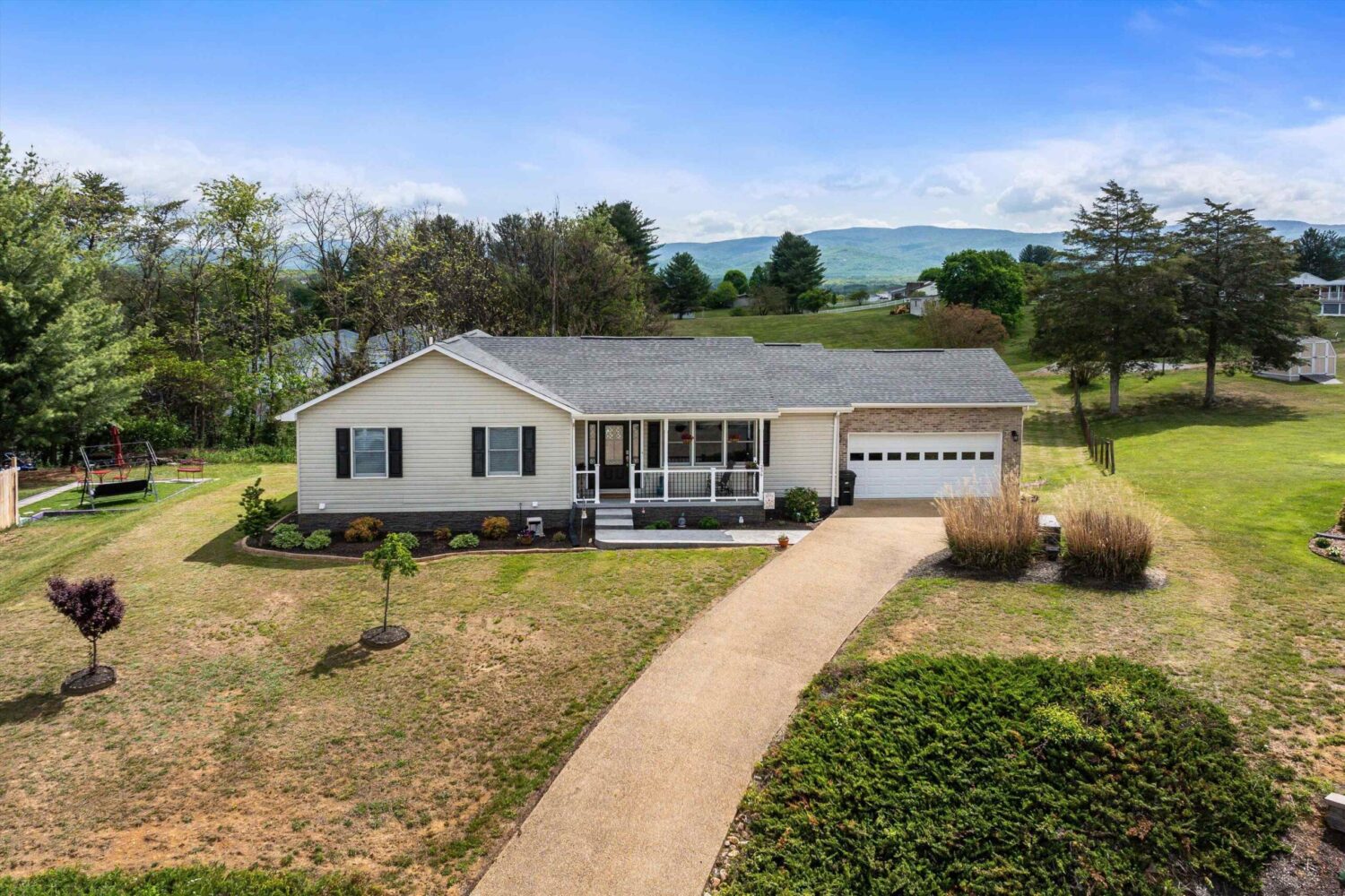 239 Windsong Hills Dr