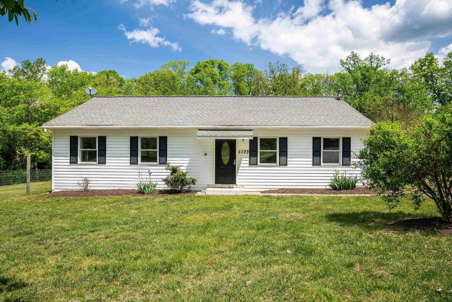 1173 Ridge View Ln