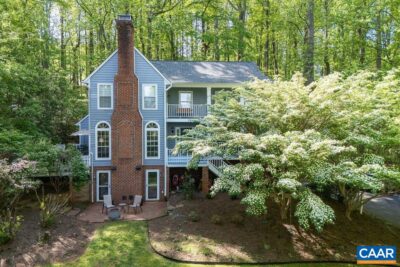 75 Hickory Ln
