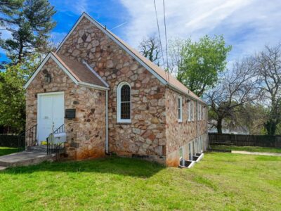 1203 Windsor Ln