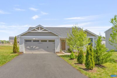 55 Mannie Ct