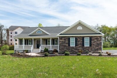 82 Willow Ln