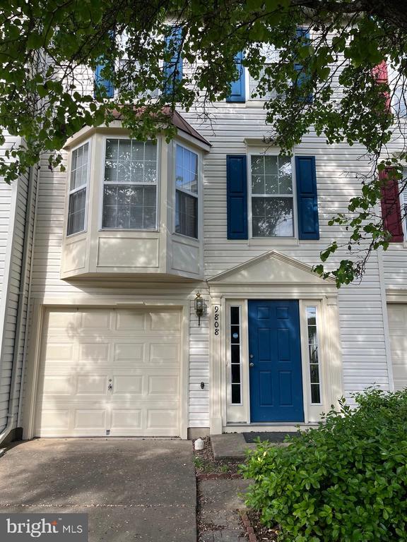 9808 Bartley Ct