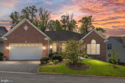 6727 Stream View Ln