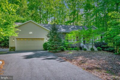 104 Tall Pines Ave
